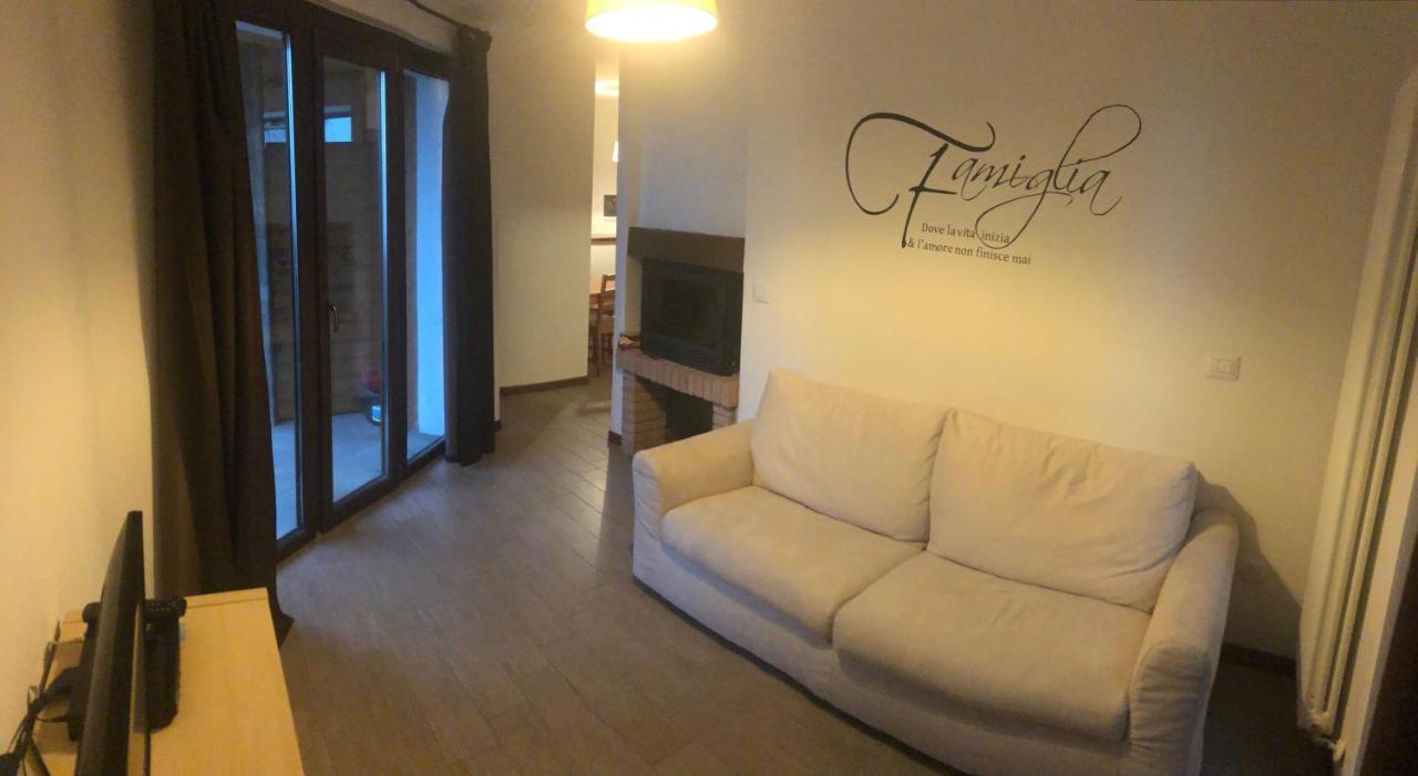Albergo Bertocchi Collagna Экстерьер фото