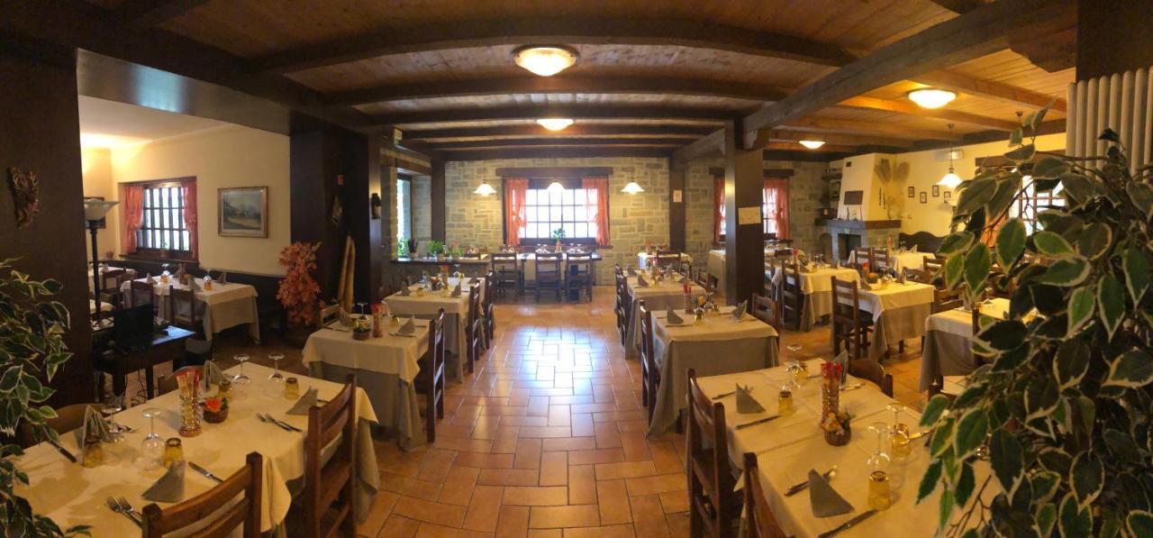 Albergo Bertocchi Collagna Экстерьер фото